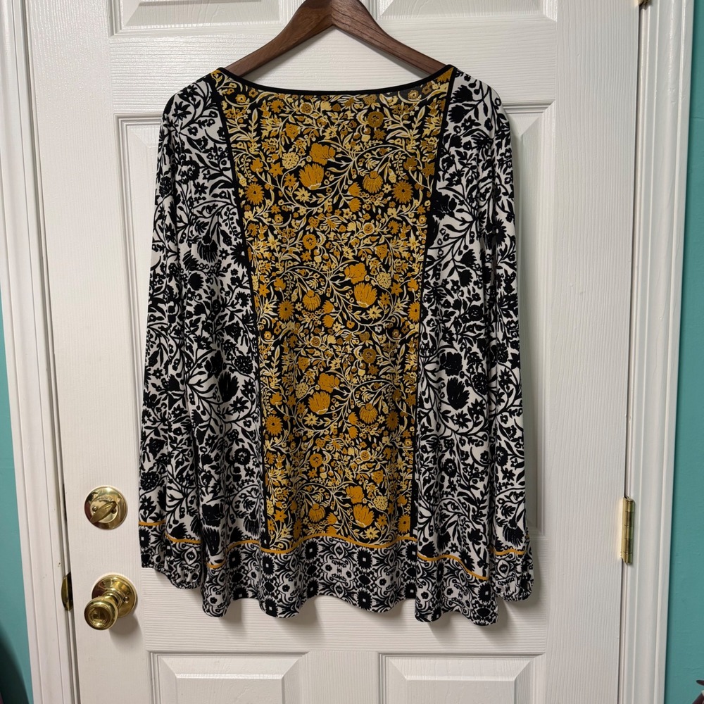 Susan Graver Tunic Top Womens 1X Floral Liquid Knit Split Neck Tie Boho Cottage - Picture 7 of 12
